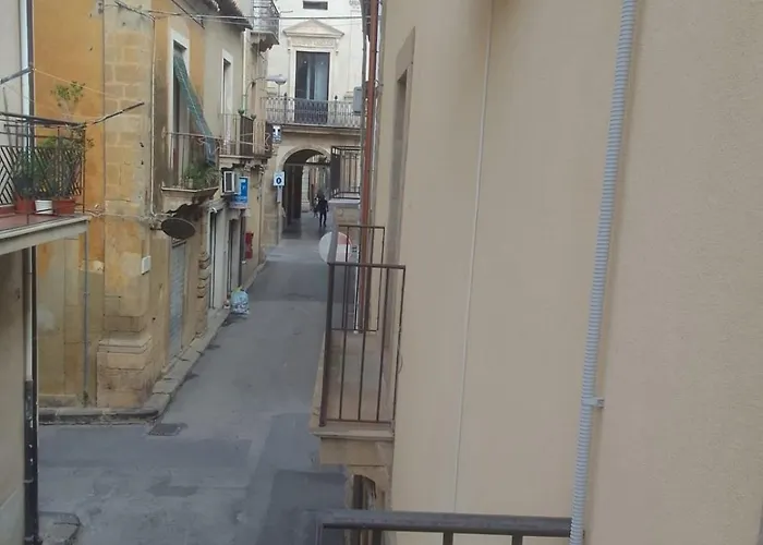 La Piazza Di 3*